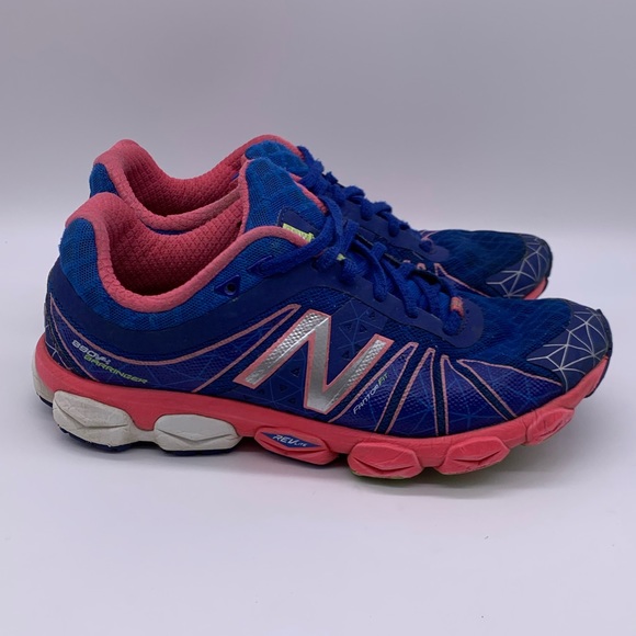 new balance 890v4 barringer